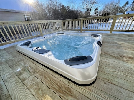 Bain à remous extérieur