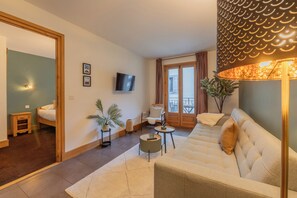 Living and dining room