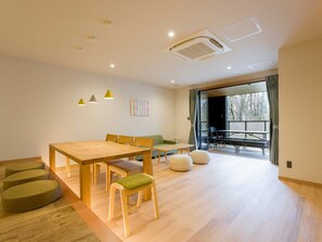 [Standard Room] Living room and veranda terrace