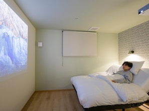 [Villa for cooking lovers] Feel like a room theater with a projector