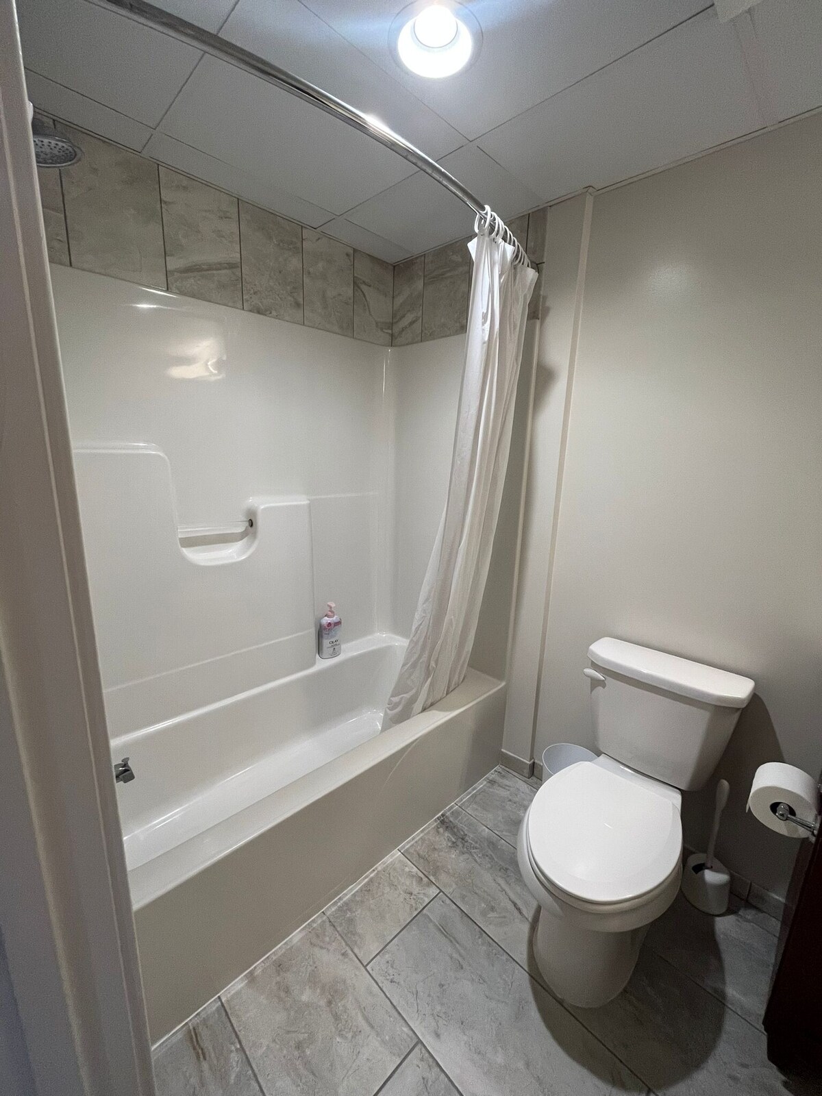 2 Bedroom in Ballston Virginia Square