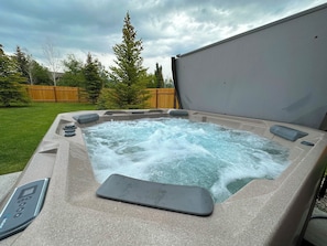 There is no better way to relax after a day of play than a dip in the hot tub.