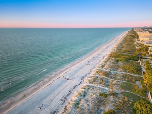 Indian Rocks Beach is gorgeous! Each building has it's own walkway