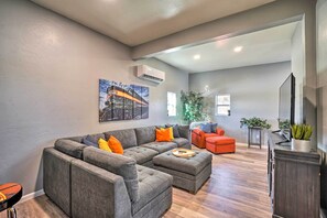 Living Room | 1st Floor | Smart TV | 2 Pack 'n Plays | A/C