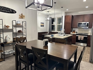 Full View - Dinning, Kitchen and Nook