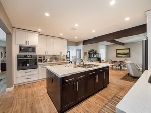 Fully Equipped Kitchen with Stainless Steel Appliances