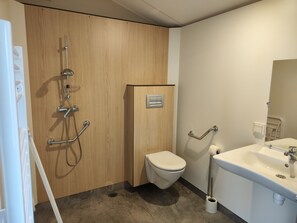 Cabine douche-WC Mobil-home PMR
