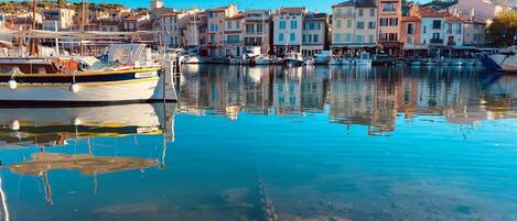 Cassis Le Port