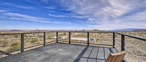 Yucca Valley Vacation Rental | 2BR | 1BA | 939 Sq Ft | Step-Free Access