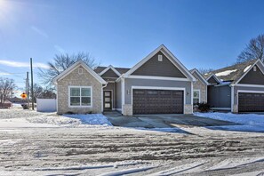 Property Exterior | Garage (2 Vehicles) | Driveway (2 Vehicles)
