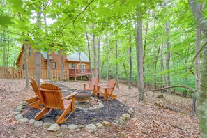 Exterior | Fire Pit