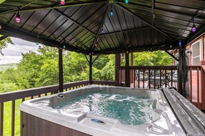 屋外スパ浴槽