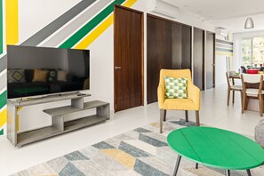 Condo - Image 4