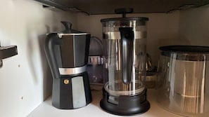 Kaffe och/eller kaffebryggare