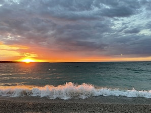 Lake Huron sunset (June 2022)