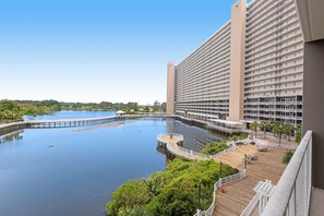 Laketown Wharf 335 Balcony with Lake Views