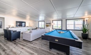 Spielezimmer
