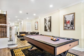 Spielezimmer