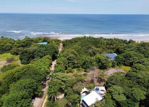 150 meters to the sand (closest property to rent)