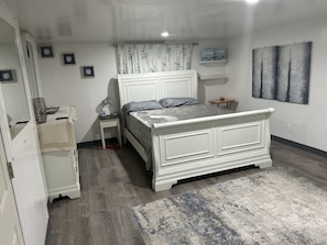 Cozy master bedroom