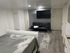 Cozy Master bedroom