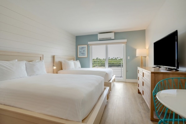 Unit with 2 Double beds and balcony