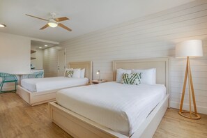 Unit with 2 Double beds