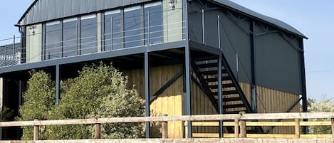 Sleep in an original Shropshire dutch barn, renovated 2023