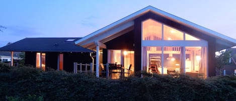 Ferienhaus Ostsee | Sauna | Strand 500m | 4 Personen | "Meyers am Meer" | 4 Pers