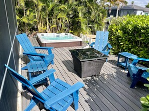 Bain à remous extérieur