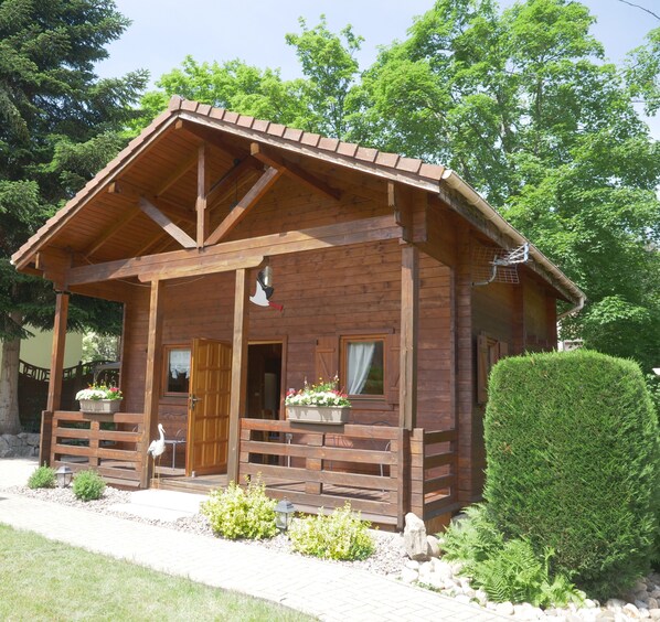 chalet Hansi dans la verdure à 2 pas du centre