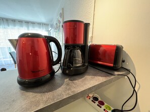 Coffee and/or coffee maker