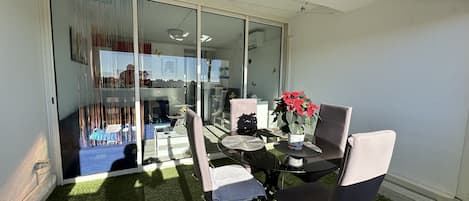 PN 425 Terrasse vitrine