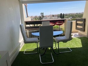 Terrasse salon de jardin
