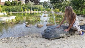 Der Strandbereich ist ideal für die Kleinsten.