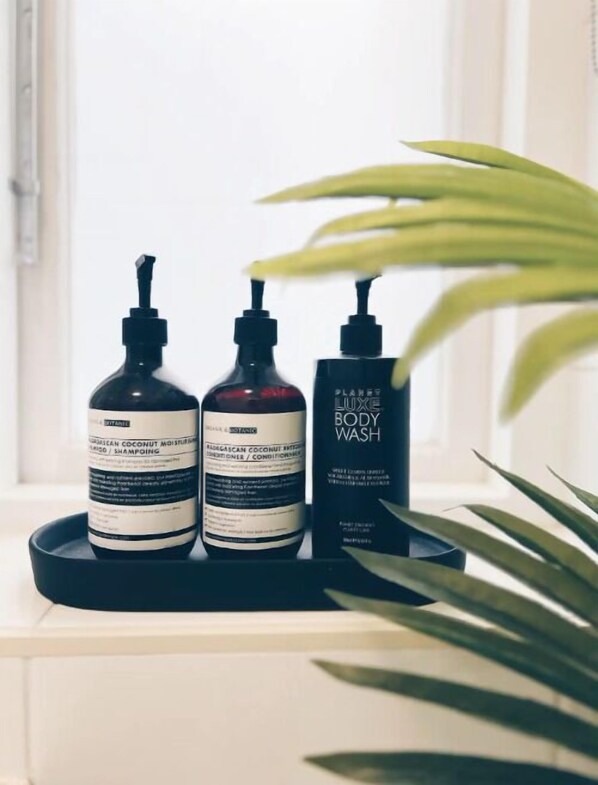 Bathroom amenities