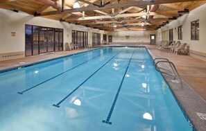 Exercise/lap pool