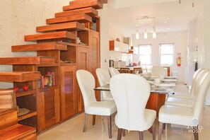 Where your group can enjoy a sit-down meal