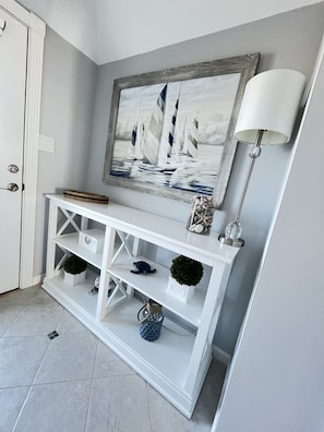 Entry way