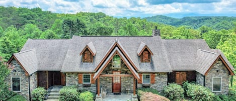 Serenity Now Cabin - enjoy this luxury farmhouse nestled in the Smoky Mountains with great views and easily accessible to all of the area attractions