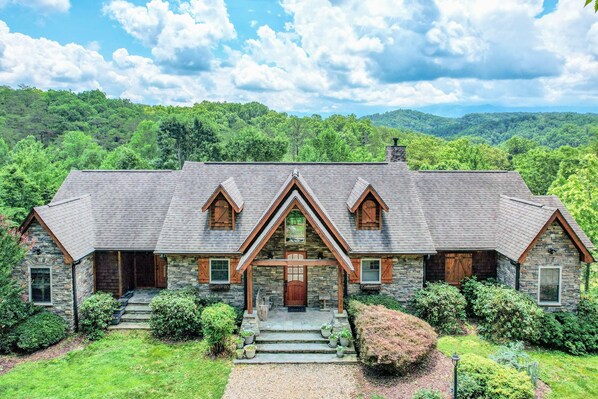 Serenity Now Cabin - enjoy this luxury farmhouse nestled in the Smoky Mountains with great views and easily accessible to all of the area attractions