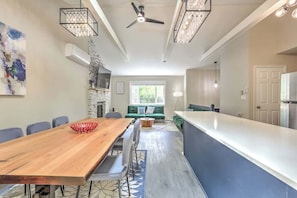 The natural light makes this space even brighter!