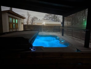 Hot Tub. Half Open during snow