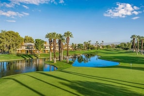 Marriott's Desert Springs Villas_2.jpg