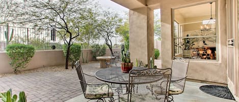 Scottsdale Vacation Rental  | 2BR | 2BA | 1,850 Sq Ft | 1 Step to Enter