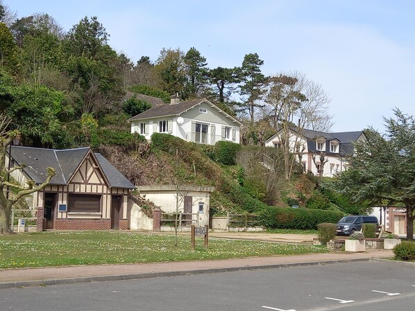 Extérieur