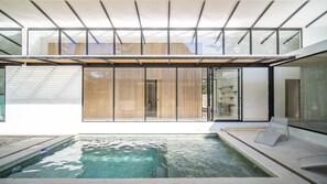 Private pool and BBQ area, grill & chill.