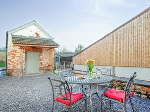 Outdoor area | Thorne Farm Annexe, Lympstone