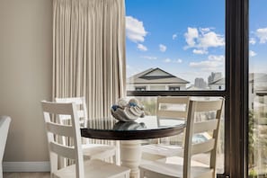 The Gulf water can be seen from the dining table