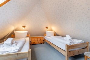 2. Schlafzimmer